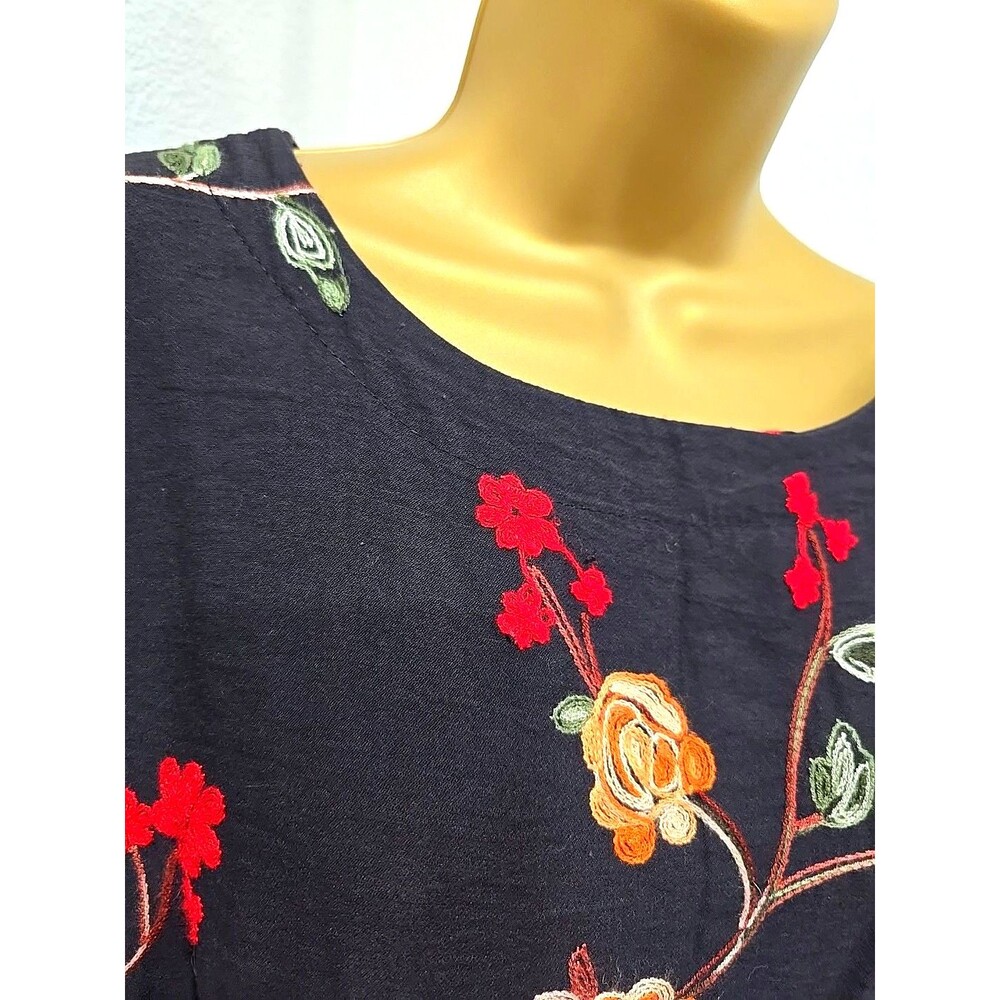 Black Floral Dress Sz XL Pockets Shift Modest Embroidered Dark Cottage Whimsical